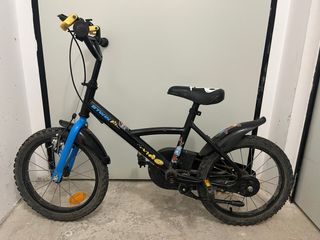 Bicicleta infantil negra