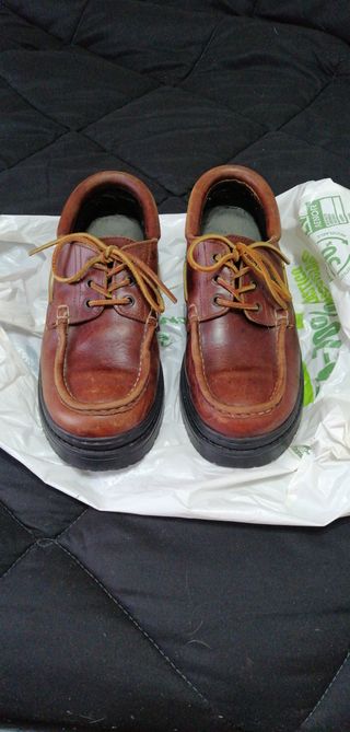 Zapatos Gorila Marrones