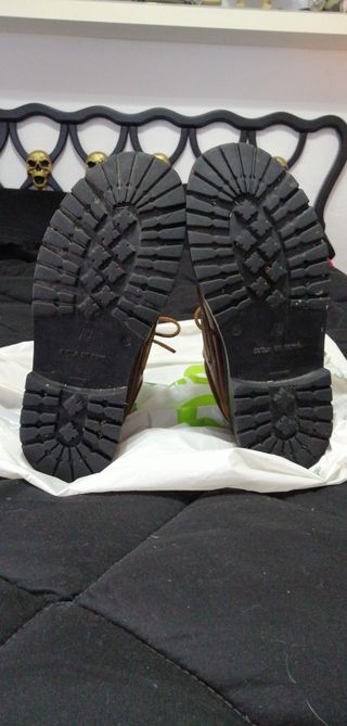 Zapatos Gorila Marrones