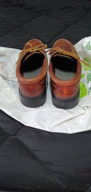 Zapatos Gorila Marrones