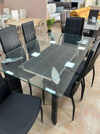 Mesa Comedor Cristal + 6 Sillas Negras