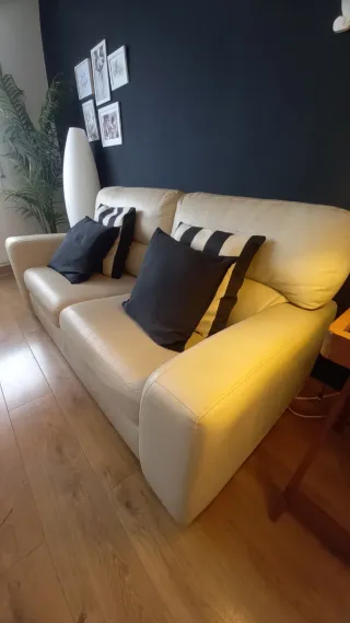 Sofá 3 plazas polipiel beige