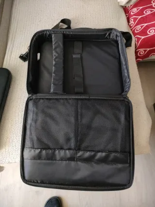 Maletín portátil Targus negro