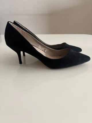 Zapatos de tacón negros