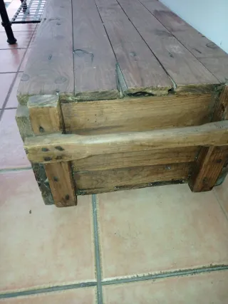 Cajón antiguo de madera