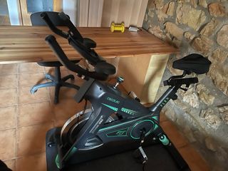 Bicicleta Estática Negra