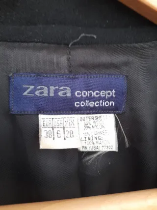 Abrigo de paño negro