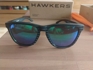 Gafas de sol HAWKERS - NUEVAS SIN ESTRENAR