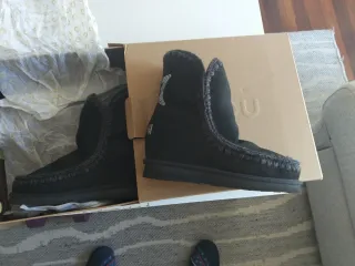 Botas MOU Invierno Negras