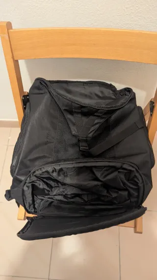 Mochila de viaje cabina negra
