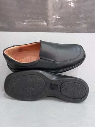 Zapatos de Piel nuevos negro talla 43 Cactus