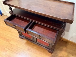 Mueble recibidor antiguo de madera