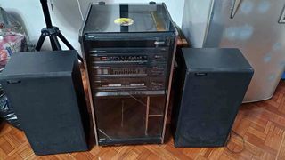 Sistema de som Hi-Fi antigo