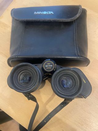 Prismáticos Minolta con funda