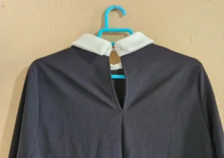 Vestido Shein negro con perlas