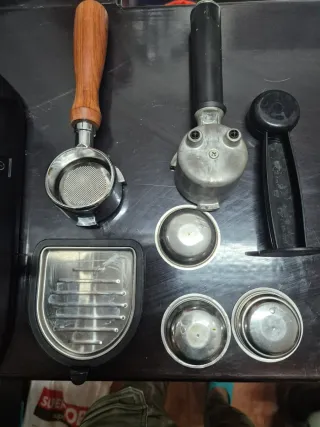 Cafetera DeLonghi Dedica