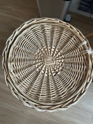Cesto de mimbre redondo con tapa