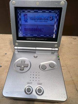 Nintendo Game Boy Advance SP Plata