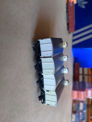 Lote 4 vagones ARNOLD