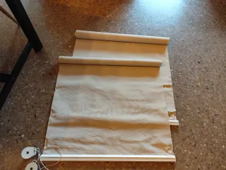 Estores enrollables beige