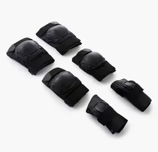 Patines Oxelo Talla 44 + Protecciones