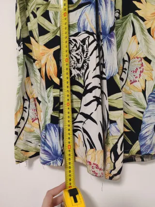 Pantalón ancho estampado tropical