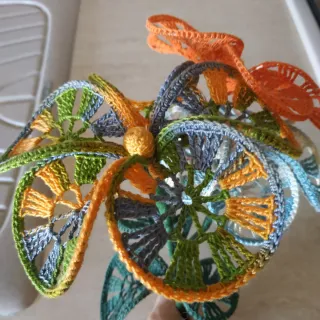 Fiori uncinetto decorativi