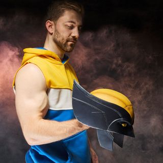 Deadpool & Lobezno Máscara Roleplay Premium Hasbro