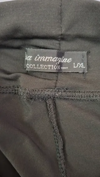 Leggings negros con detalles de malla