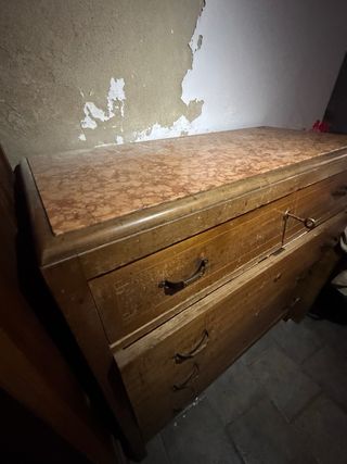 Comodino in legno e marmo