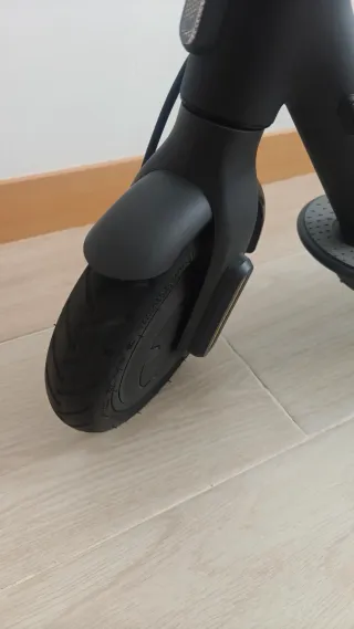 Patinete Xiaomi Scooter Essential Negro