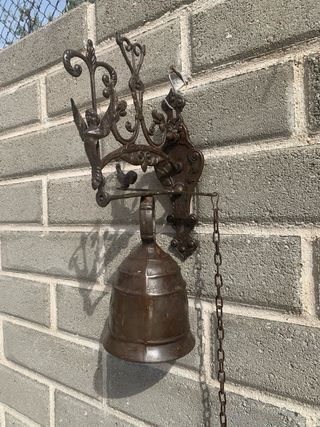 Campana antica grande bronzo bellissima decorata