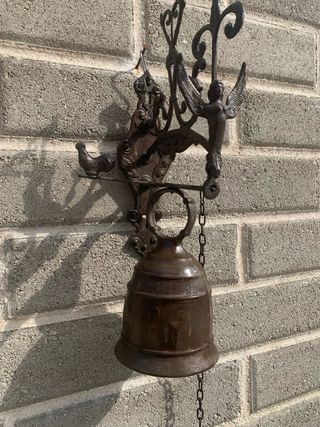 Campana antica grande bronzo bellissima decorata