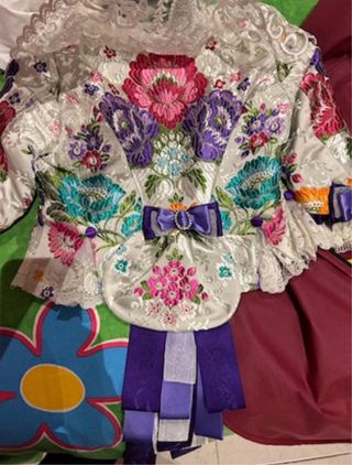 Traje de Fallera con Manteletas