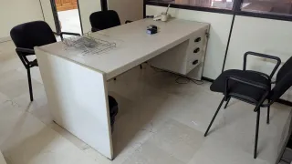 Estantería de madera a medida