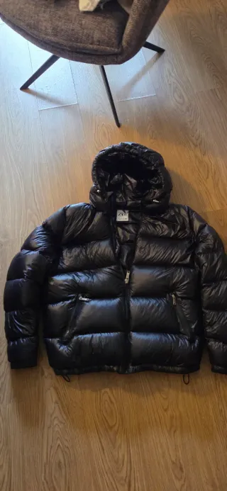 Piumino Zara nero con cappuccio