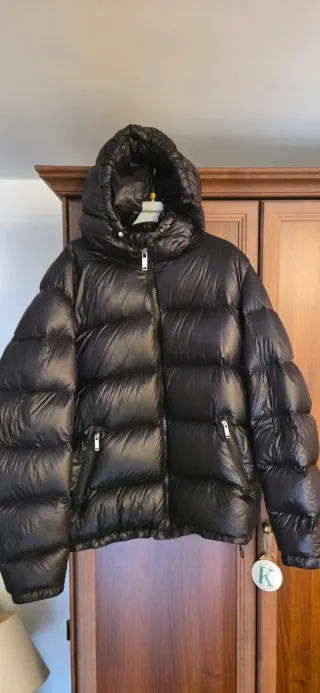 Piumino Zara nero con cappuccio