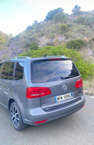 Volkswagen touran 105 2011