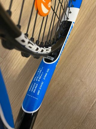 Raqueta Tenis Babolat 265g Antivibrador de regalo