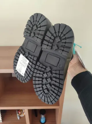 Botas niño verde Talla 31