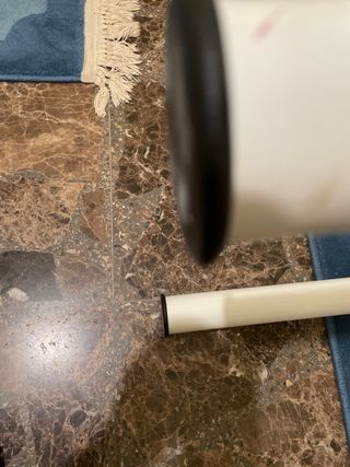 Mesa de escritorio blanca