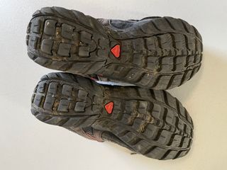 Scarpe da trekking Salomon nere e rosse