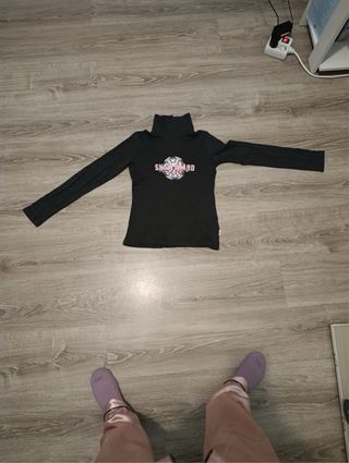 Pantalones cargo beige, jeans, leggins cortos