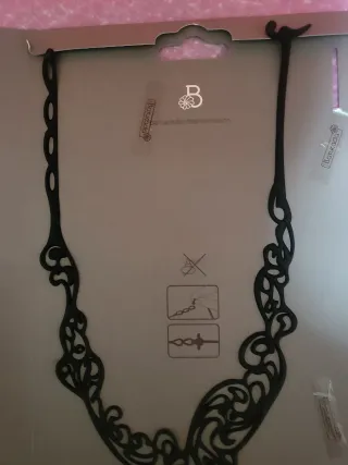 Collana Batucada Nera