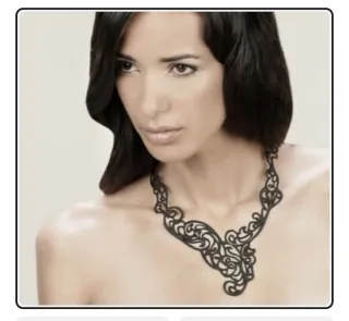 Collana Batucada Nera