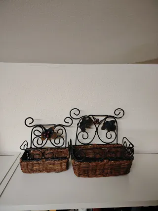 2 Cestas Colgantes Mimbre y Metal