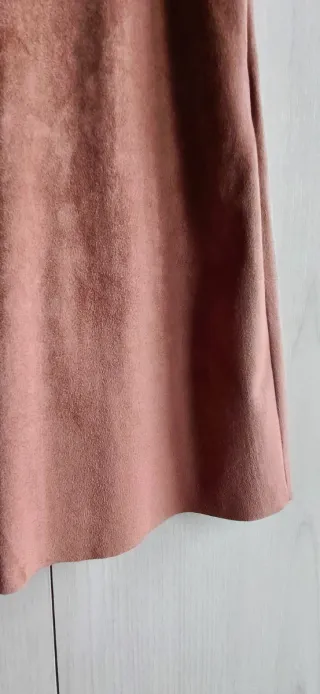 Gonna al ginocchio simil camoscio donna