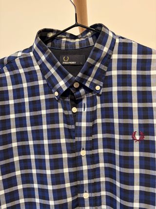 2 Camisas Fred Perry cuadros