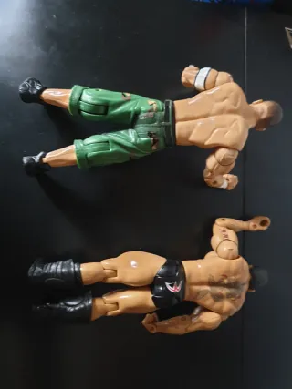 Muñecos WWE John Cena y Batista