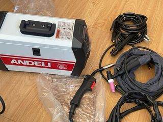 Soldador Eléctrico con Accesorios